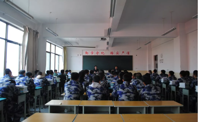QQ图片20181026083107.png