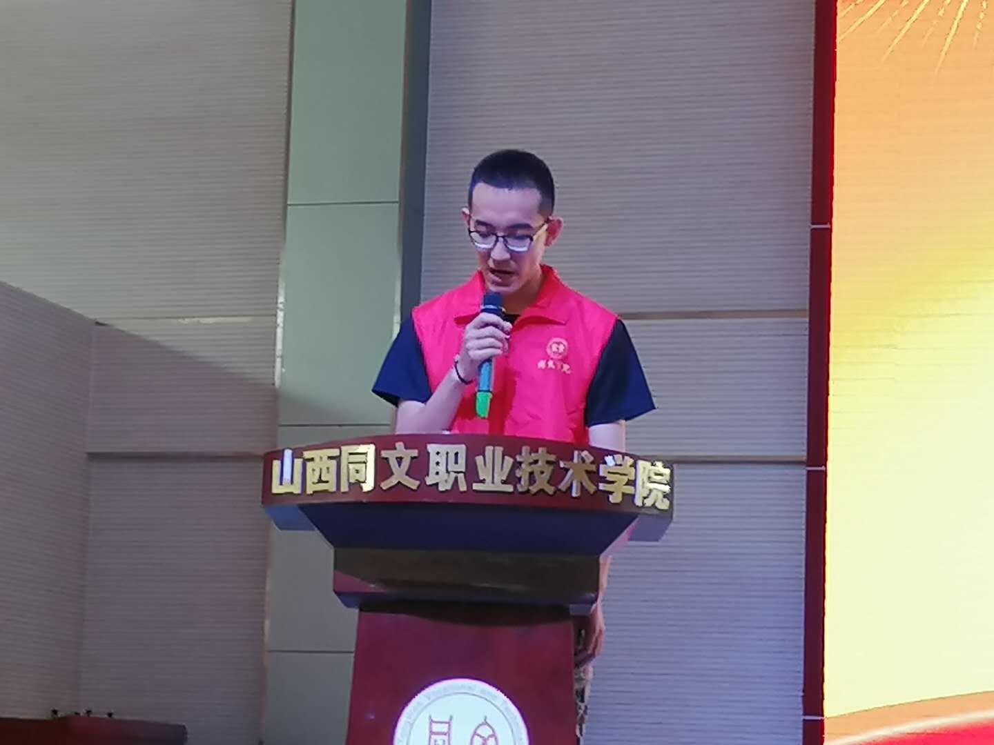 微信图片_20190619155619.jpg